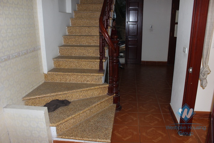 4floor-house with 3bedroom house for rent in Au co St, Tay Ho, Ha Noi